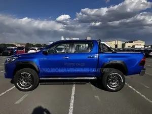Toyota Hilux 2018 Blue