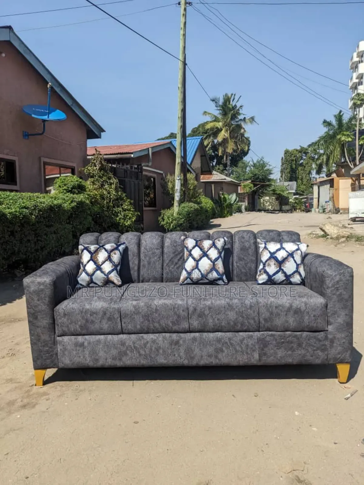 Sofa La Watu Watatu Classic Sana
