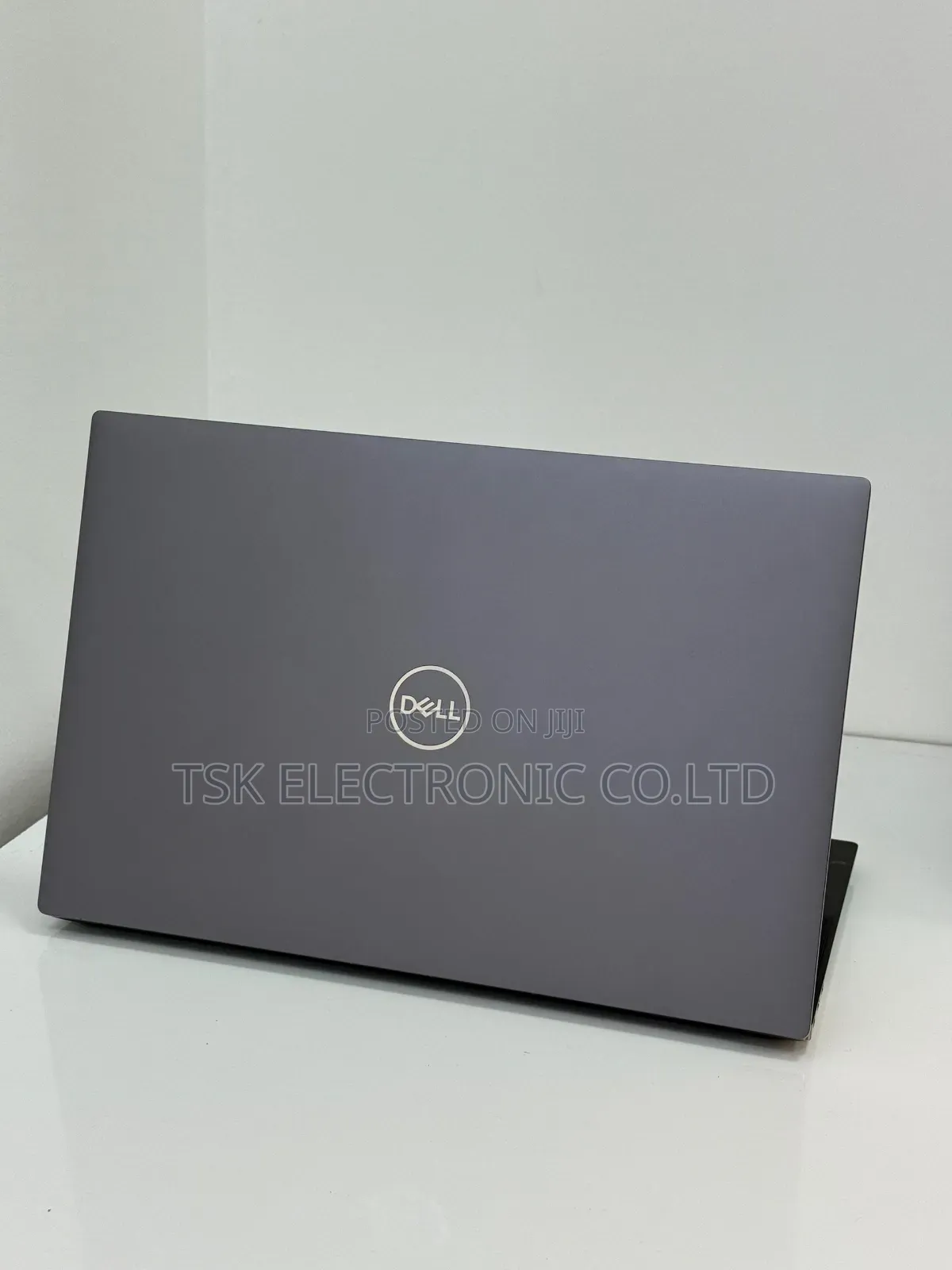 New Laptop Dell Precision 5550 32GB Intel Core I7 SSD 512GB