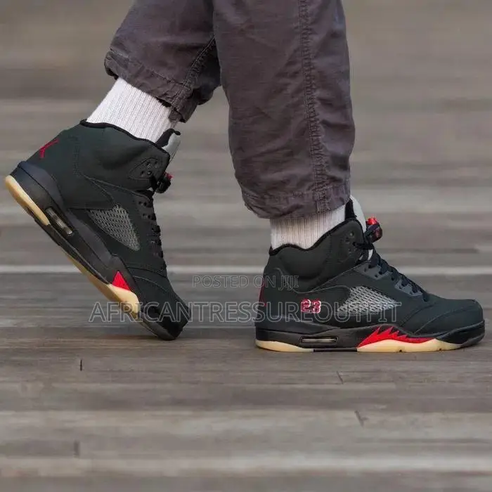 Nike Air Jordan 5 “Stealth 2.0” Design