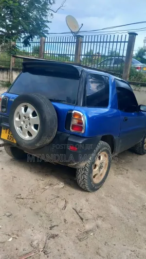 Toyota RAV4 Cabriolet 1998 Blue