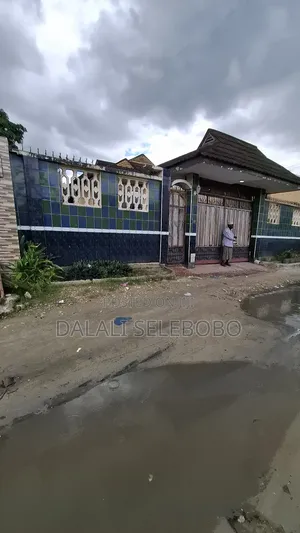 Furnished 5bdrm Bungalow in Sinza Low School for sale