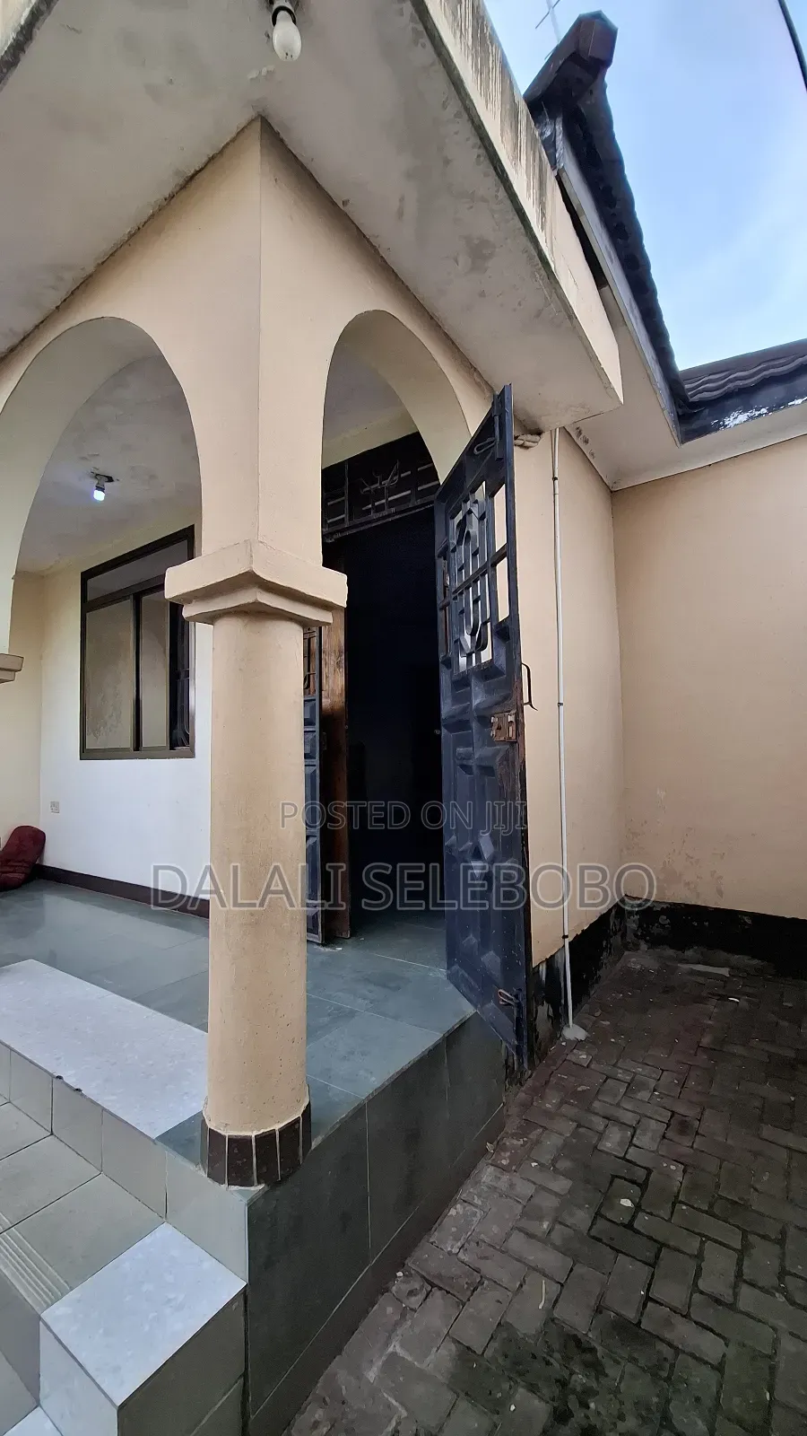 Furnished 5bdrm Bungalow in Sinza Low School for sale