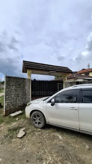 6bdrm Bungalow in Kijitonyama for sale