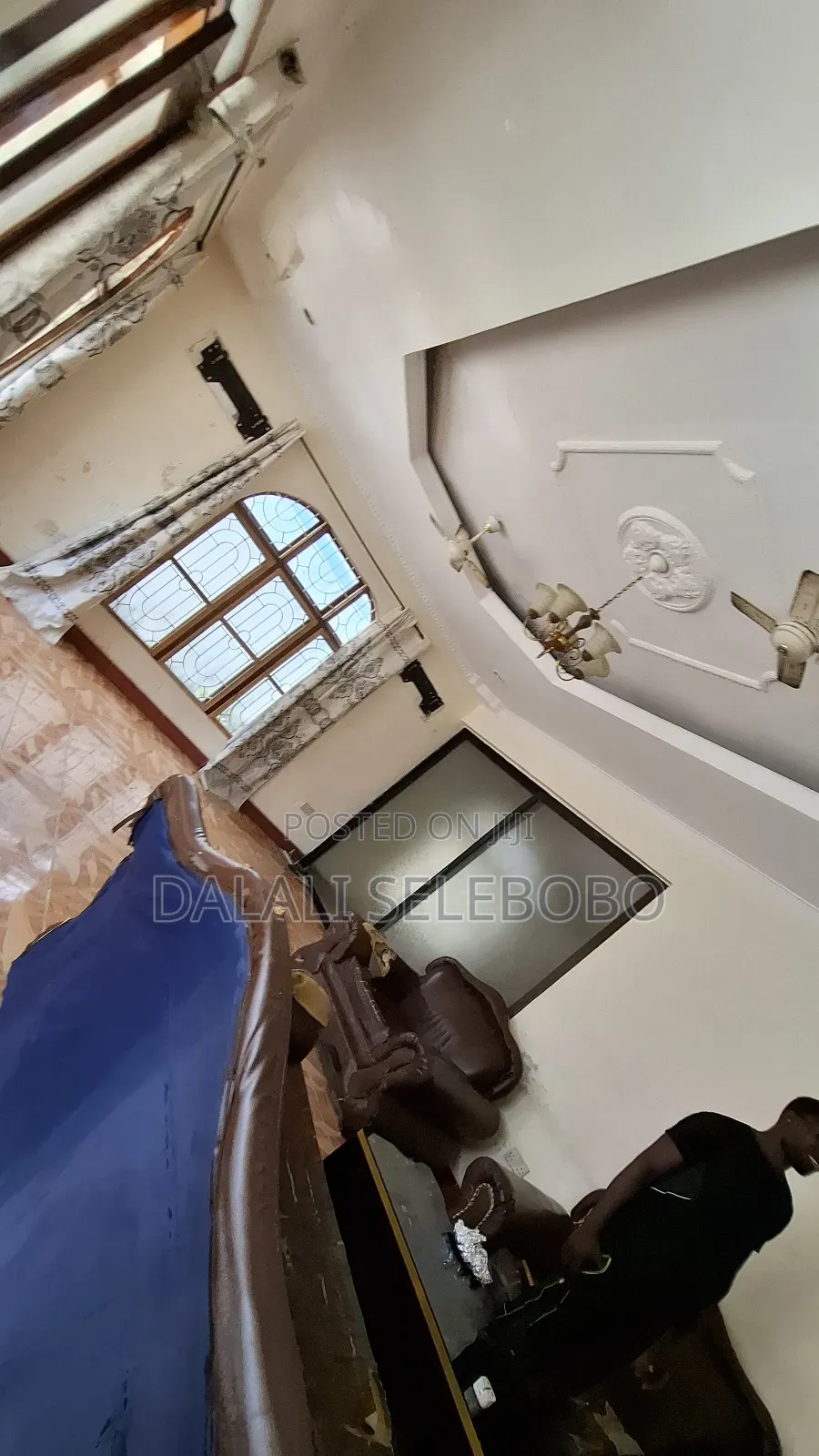 6bdrm Bungalow in Kijitonyama for sale