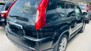 Nissan X-Trail 2012 Black