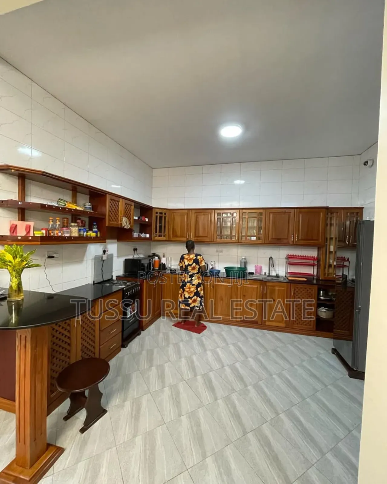 4bdrm House in Makumbusho Dsm, Kinondoni for sale