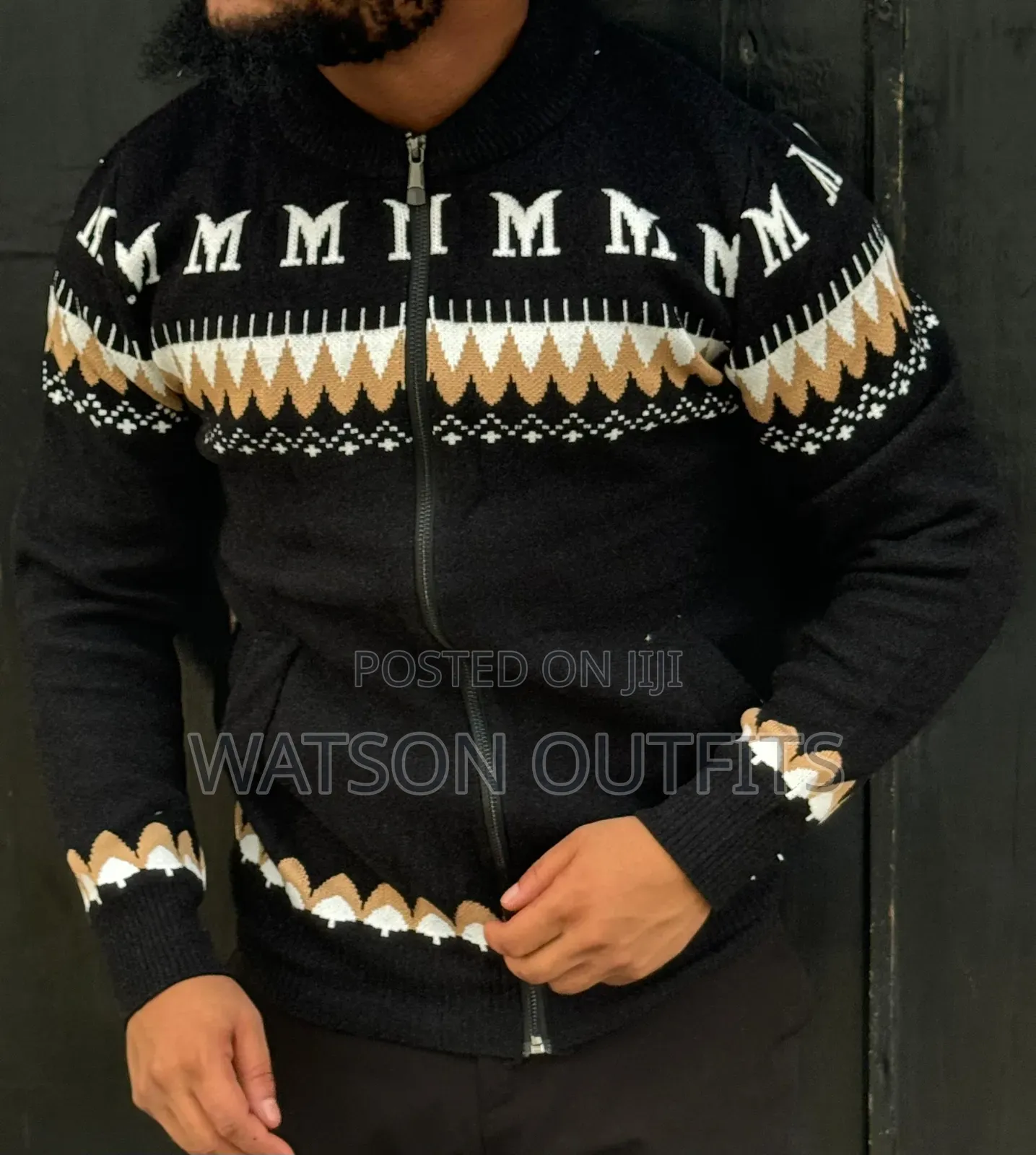 Masweta Makali Ya Mifuko Na Zip Completely Top