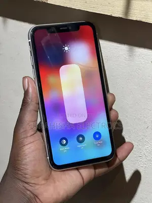 Apple iPhone 11 128 GB White