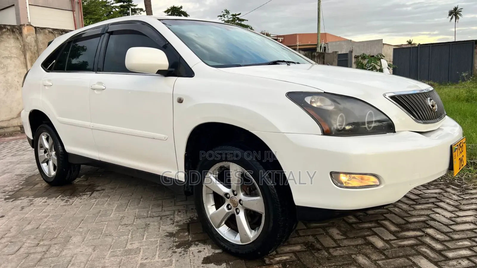 Toyota Harrier 2.2 16V 2003 White