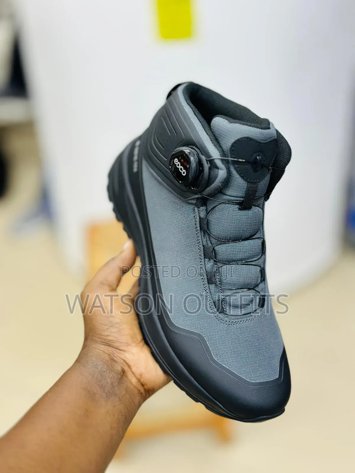 Viatu Vya Kisasa Mno Na Dominantly Pure Leather
