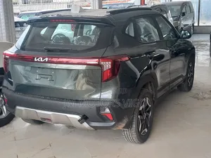 New Kia Seltos 2024 Green