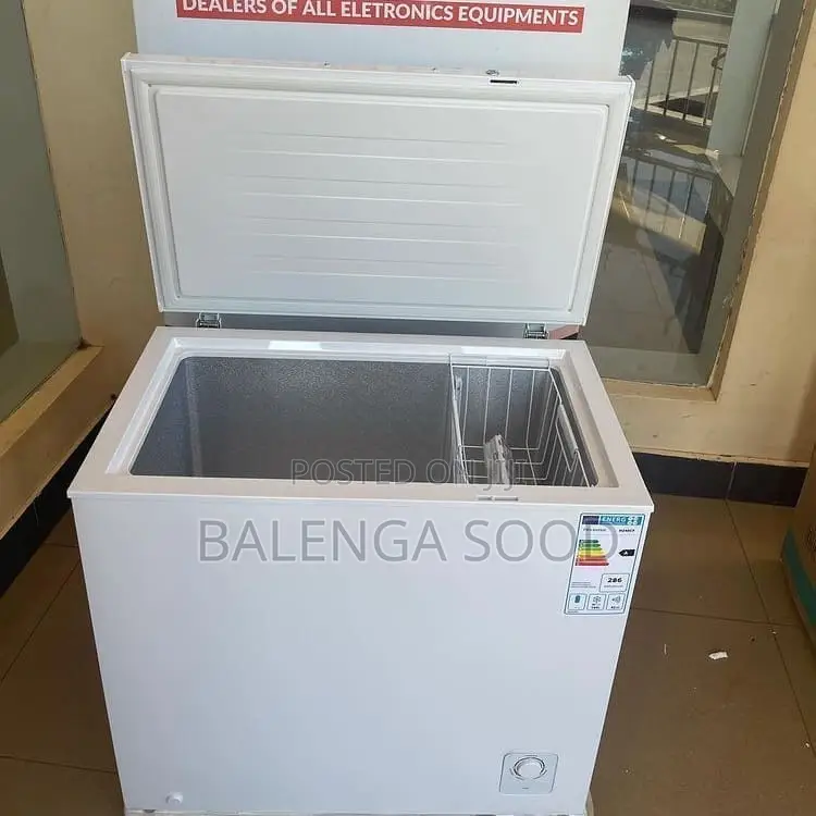 Hisense Freezer( Litre 200)