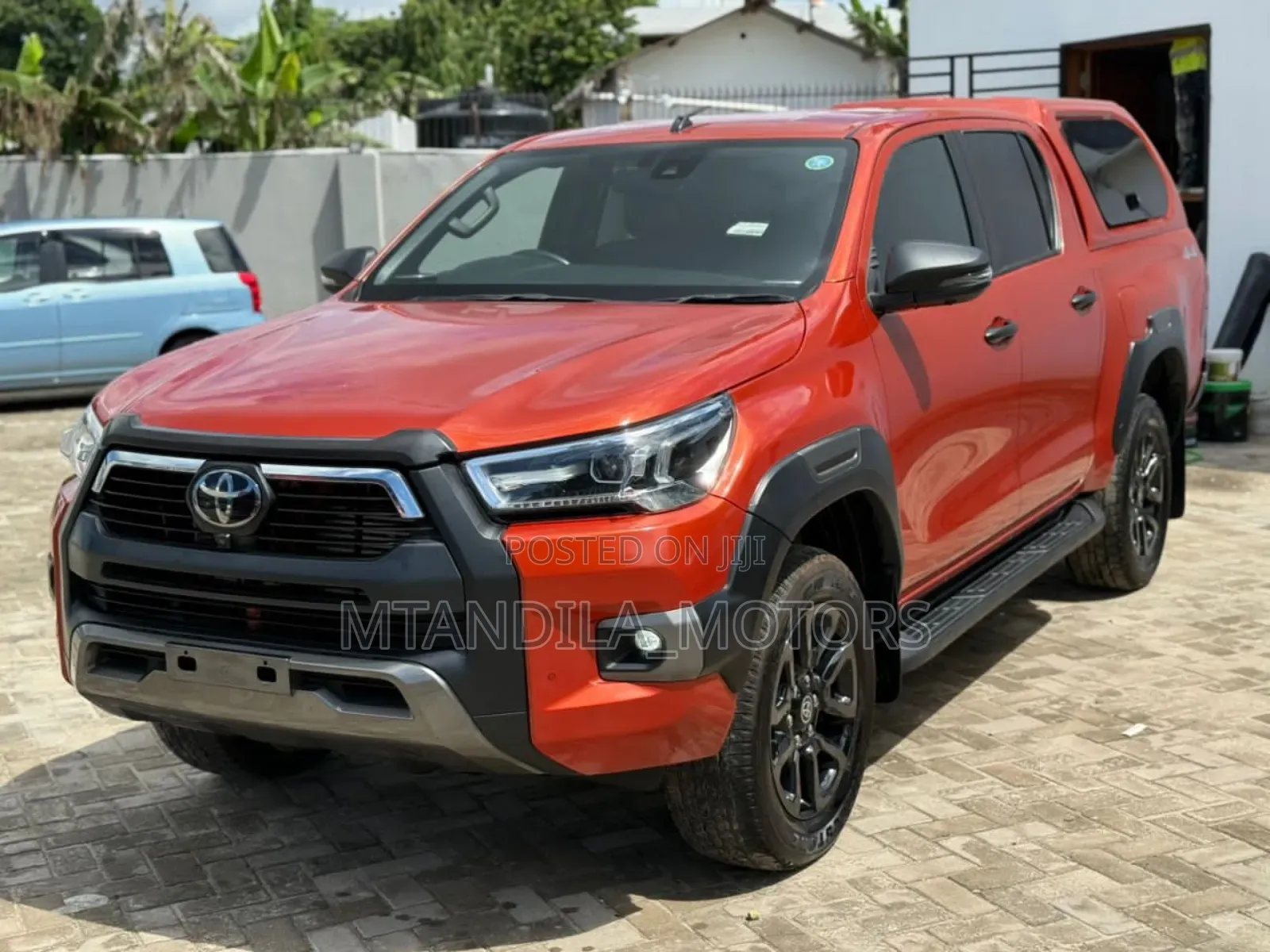 Toyota Hilux Revo Double Cab Deisel 2.4 AWD 2022 Orange