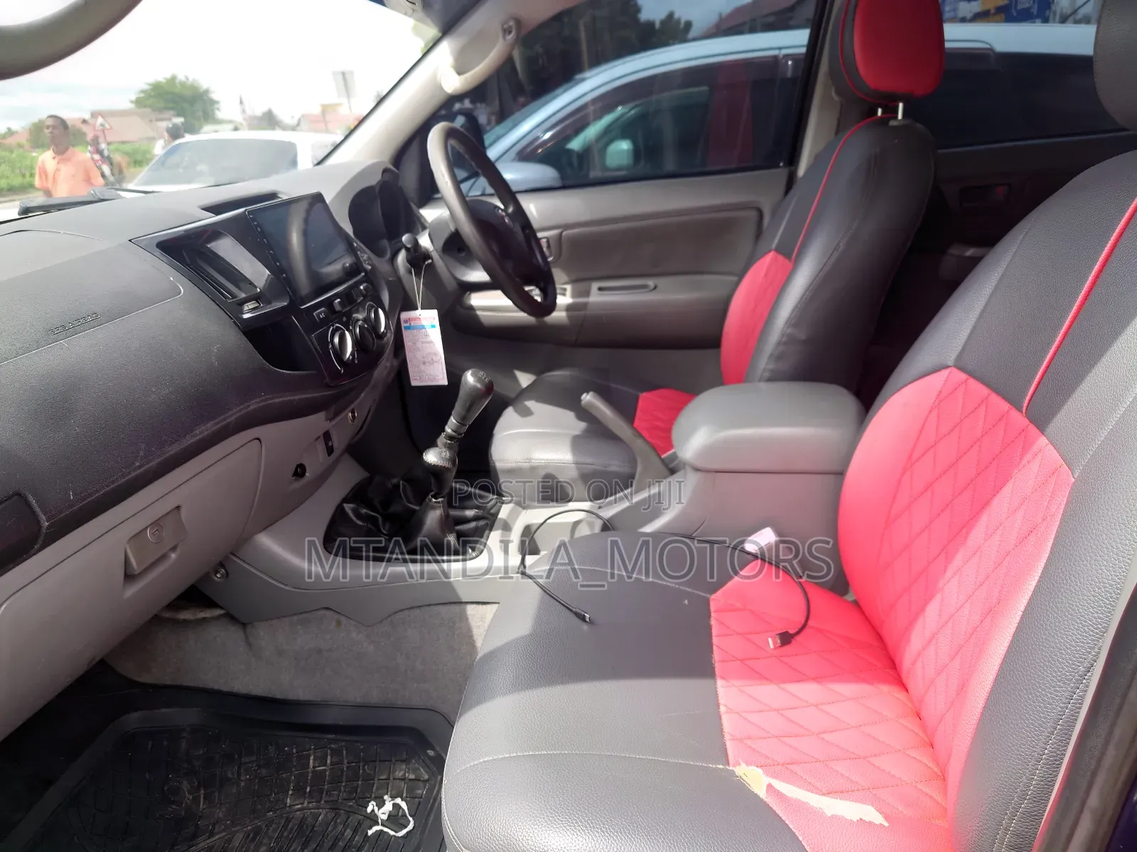 Toyota Hilux SR HI-Rider 2017 Blue