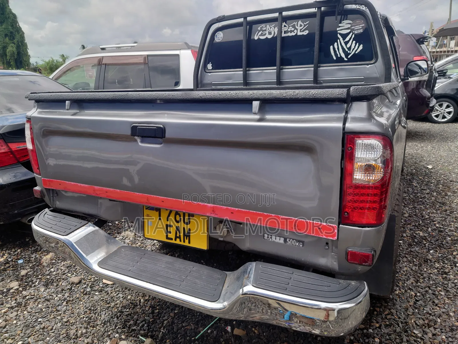 Toyota Hilux 2001 Gray