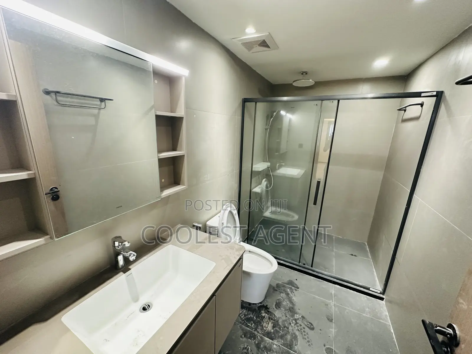 Furnished 3bdrm Duplex in Coolest Estate, Oyster Bay for rent