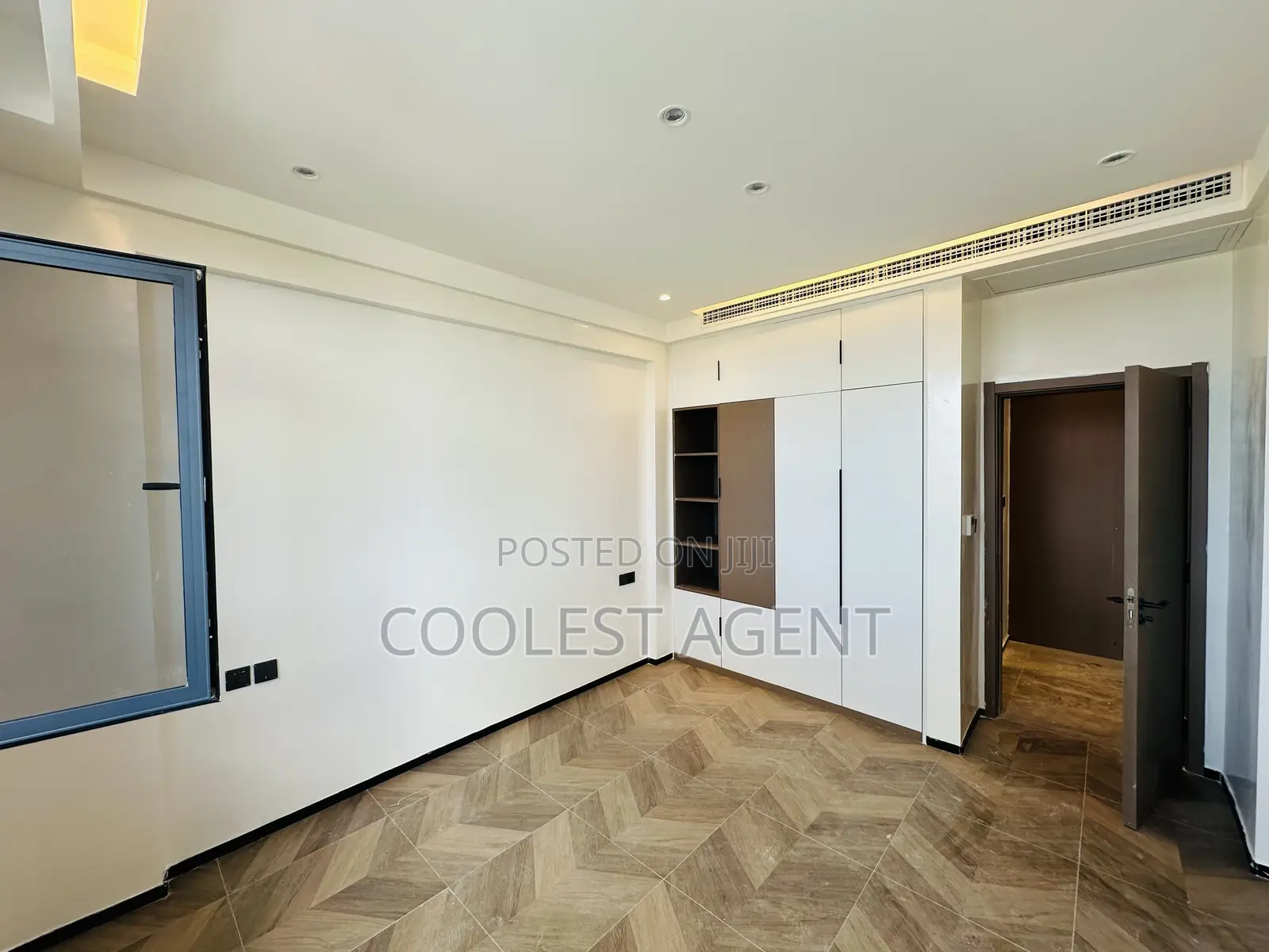 Furnished 3bdrm Duplex in Coolest Estate, Oyster Bay for rent