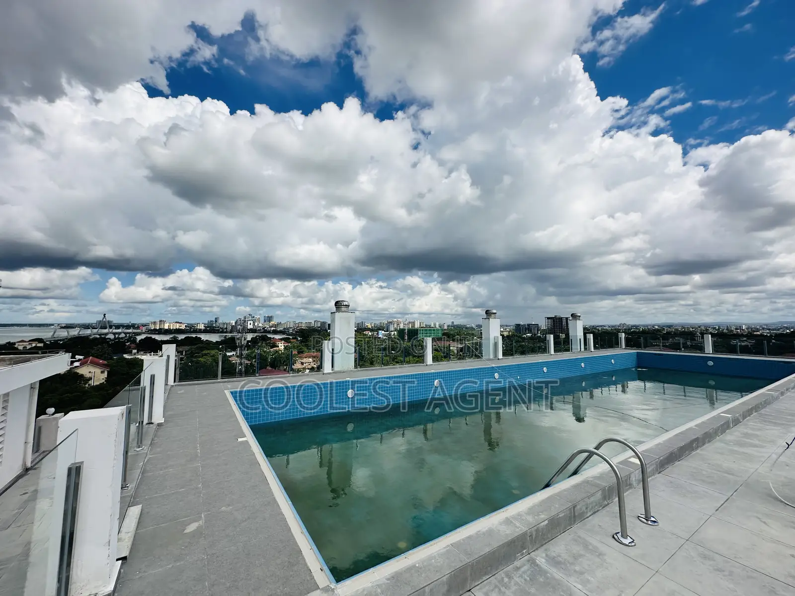 Furnished 3bdrm Duplex in Coolest Estate, Oyster Bay for rent