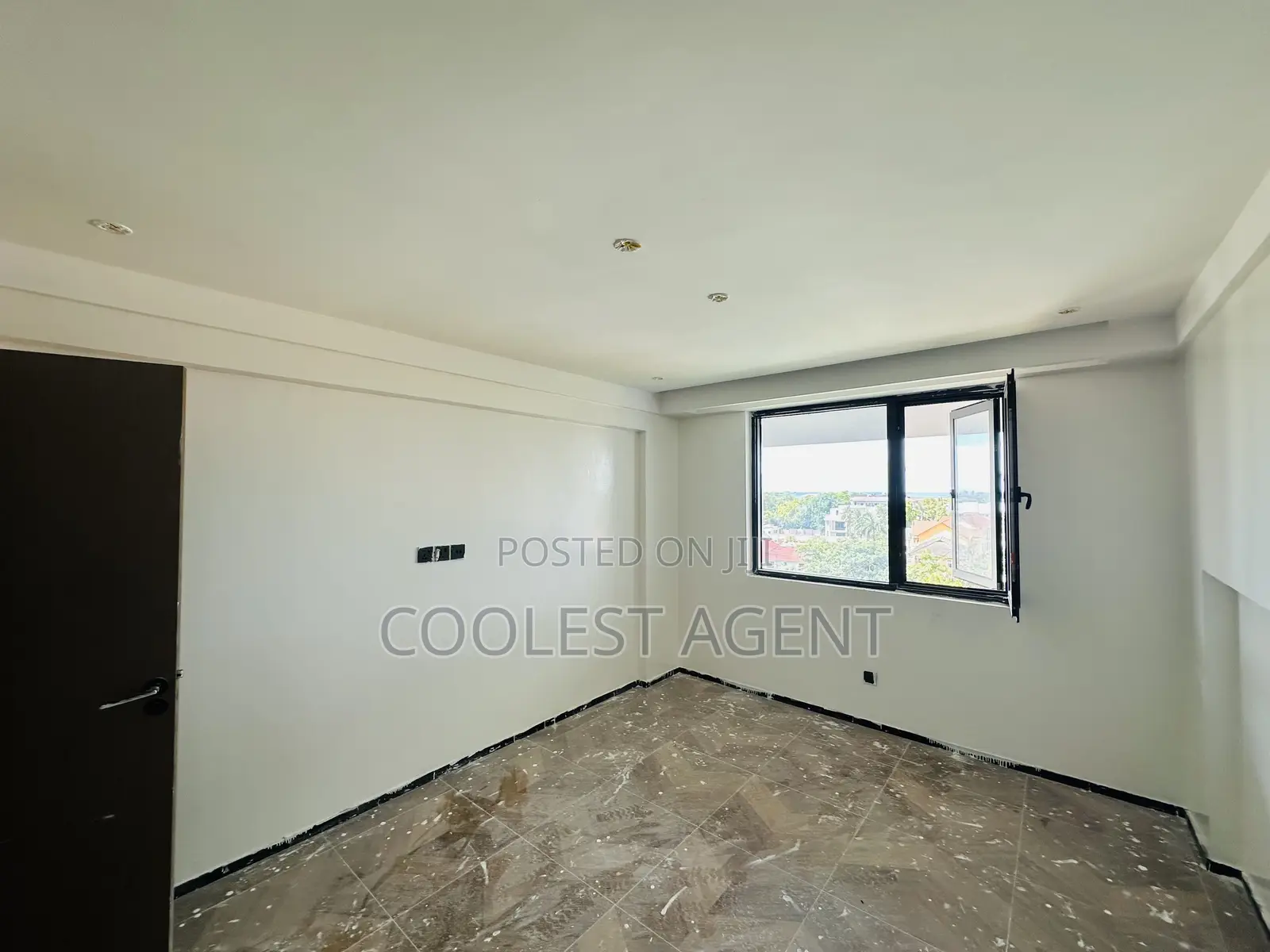 Furnished 3bdrm Apartment in Coolest Estate, Oyster Bay for rent