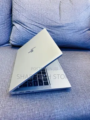 Laptop HP EliteBook 830 G7 16GB Intel Core I7 SSD 512GB
