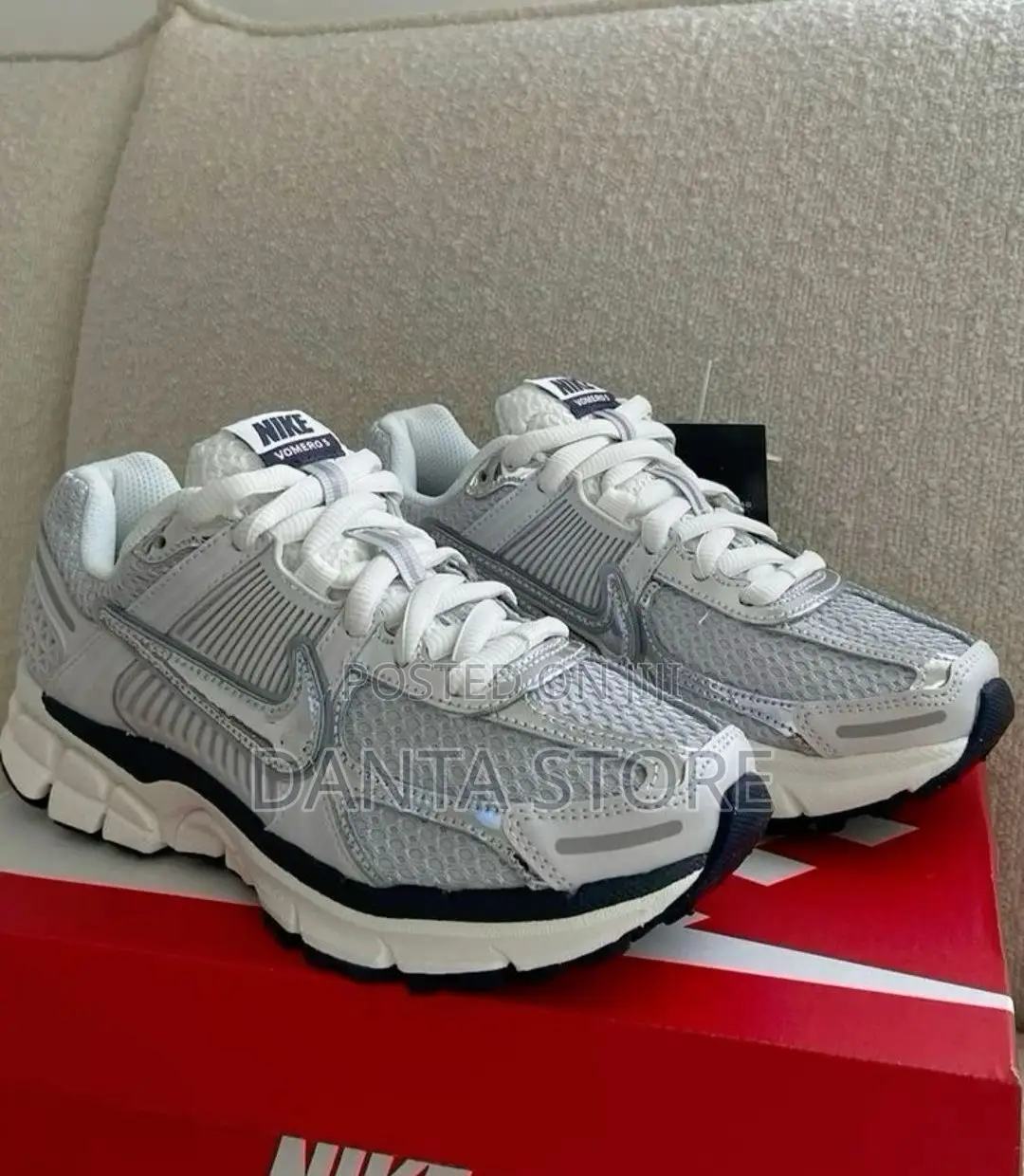 Nike Zoom Vomero 5