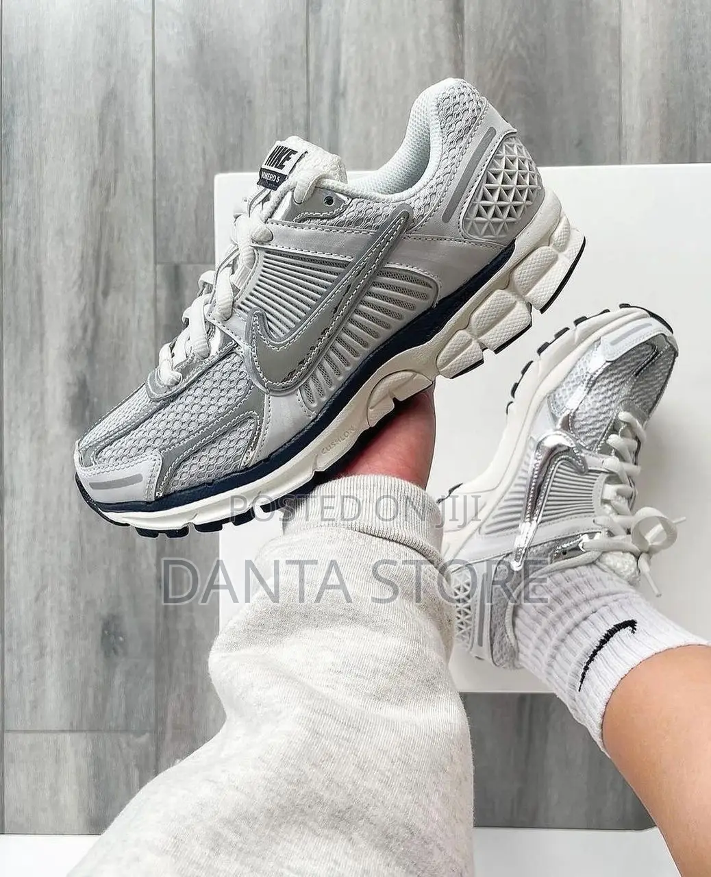 Nike Zoom Vomero 5