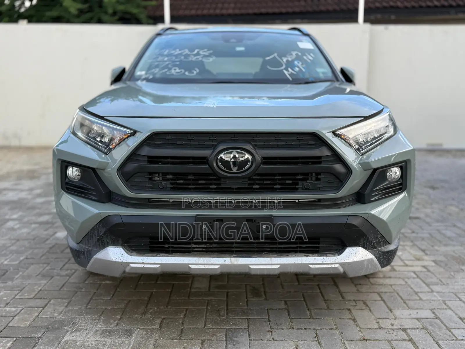 Toyota RAV4 Adventure 2019 Green