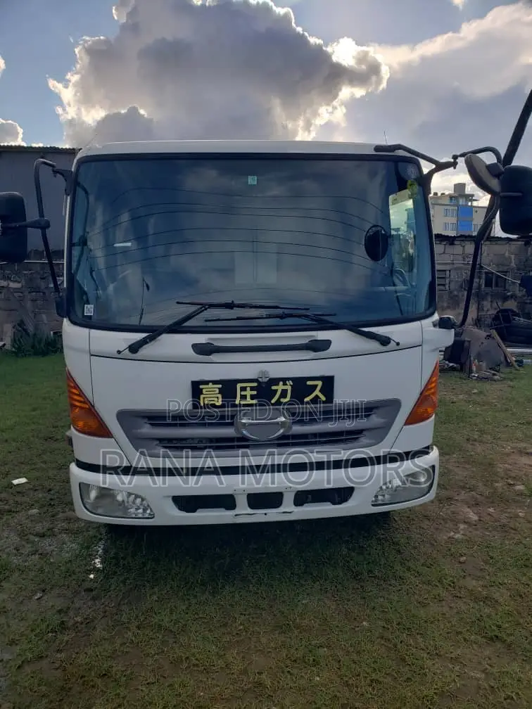 Hino Rangr