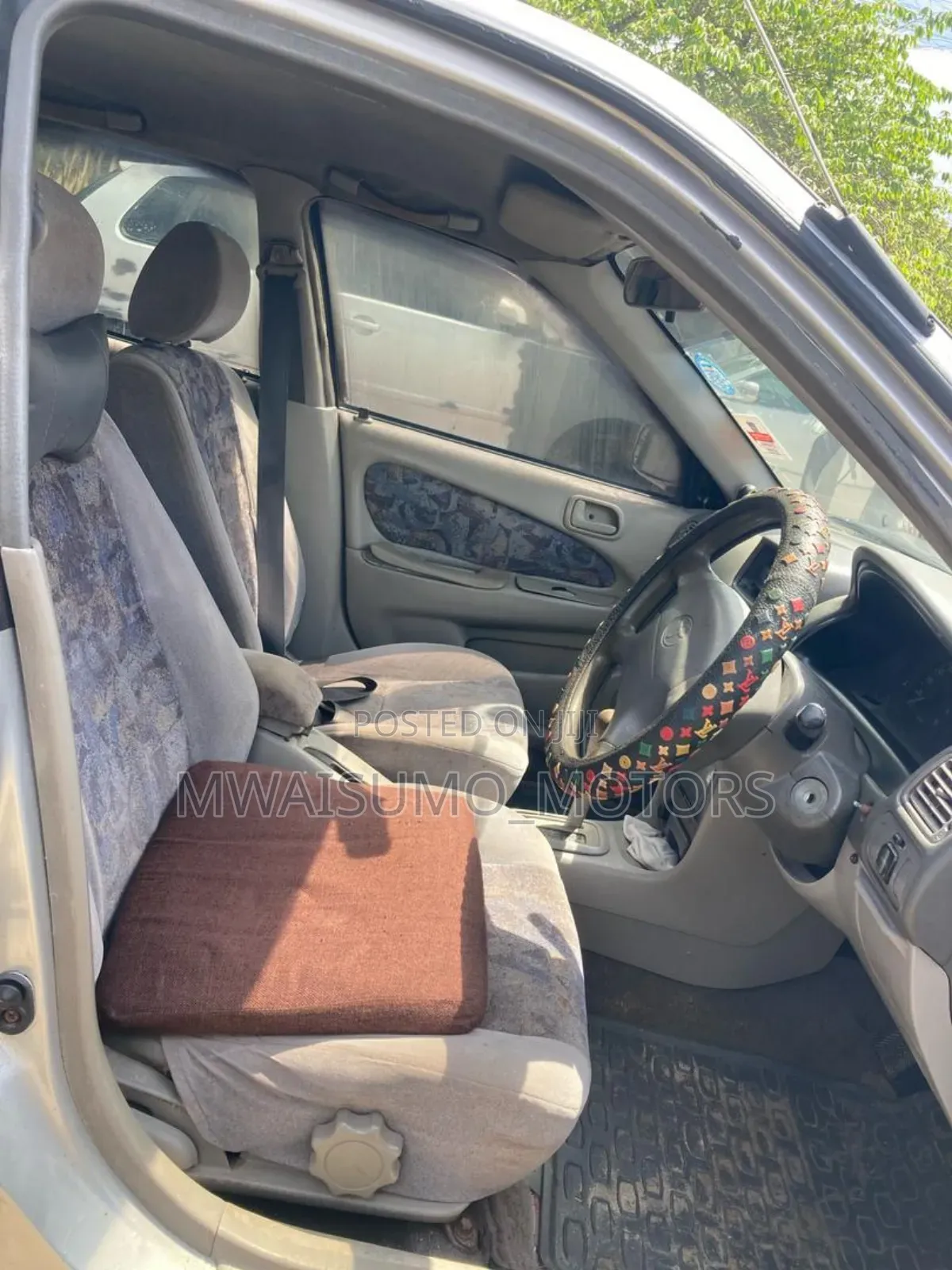 Toyota Corolla 1998 Silver