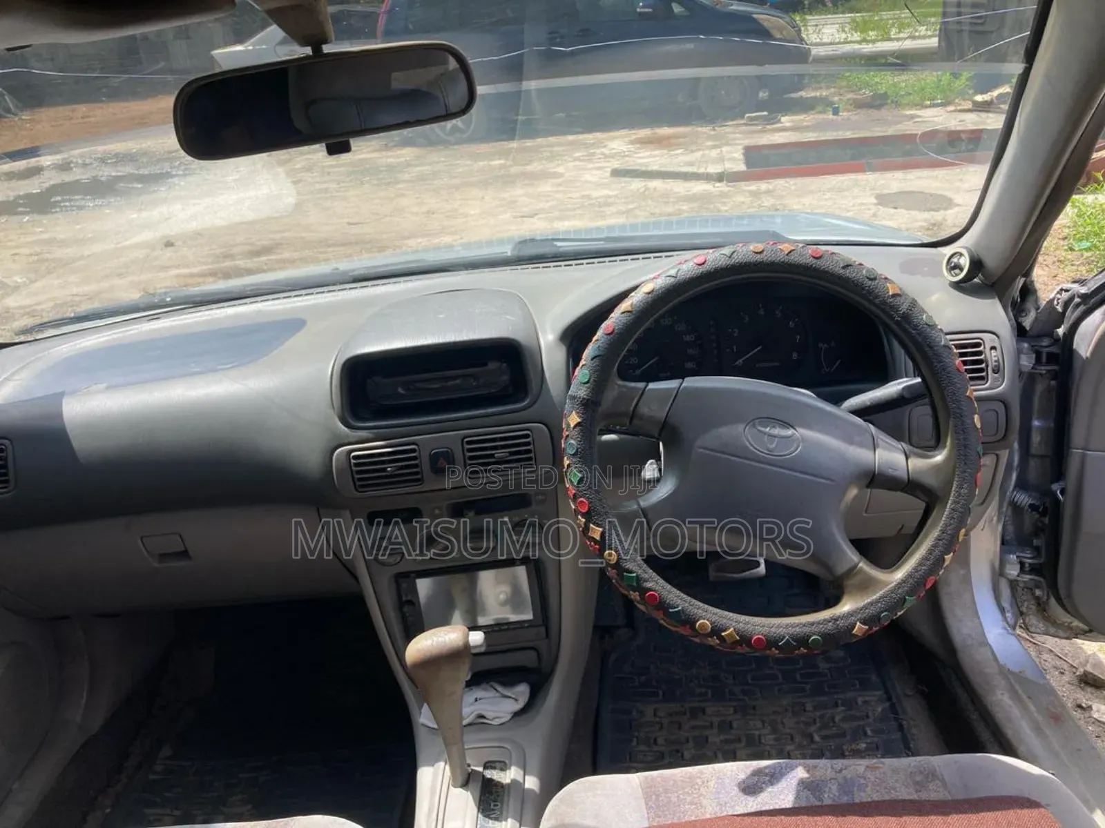 Toyota Corolla 1998 Silver