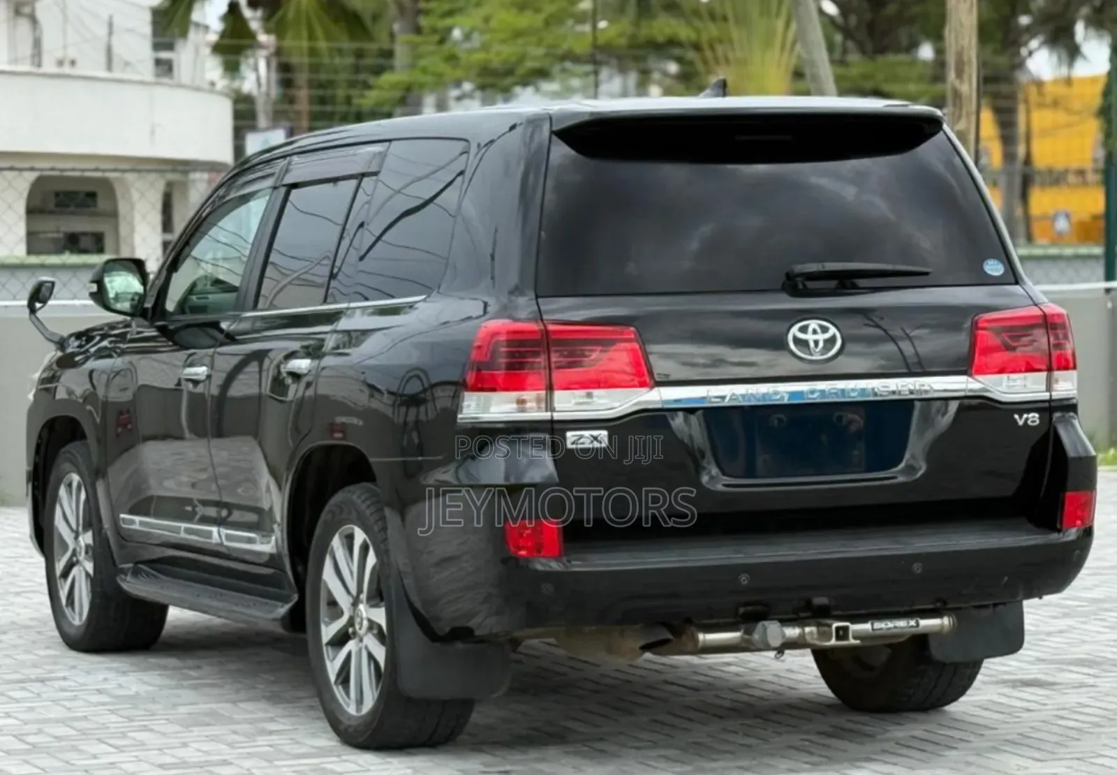 Toyota Land Cruiser 2016 Black