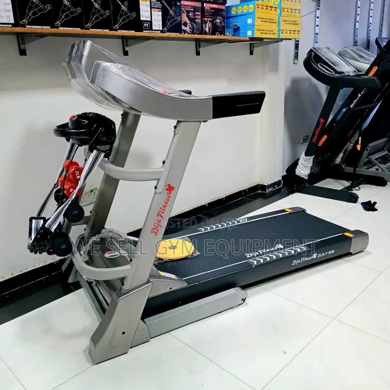 Treadmill With Massage Machine 140kg