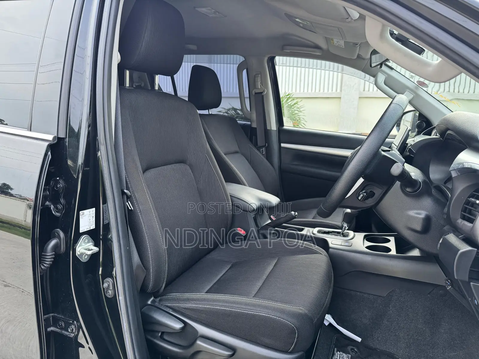 Toyota Hilux Revo Double Cab Deisel 2.4 RWD 2021 Black