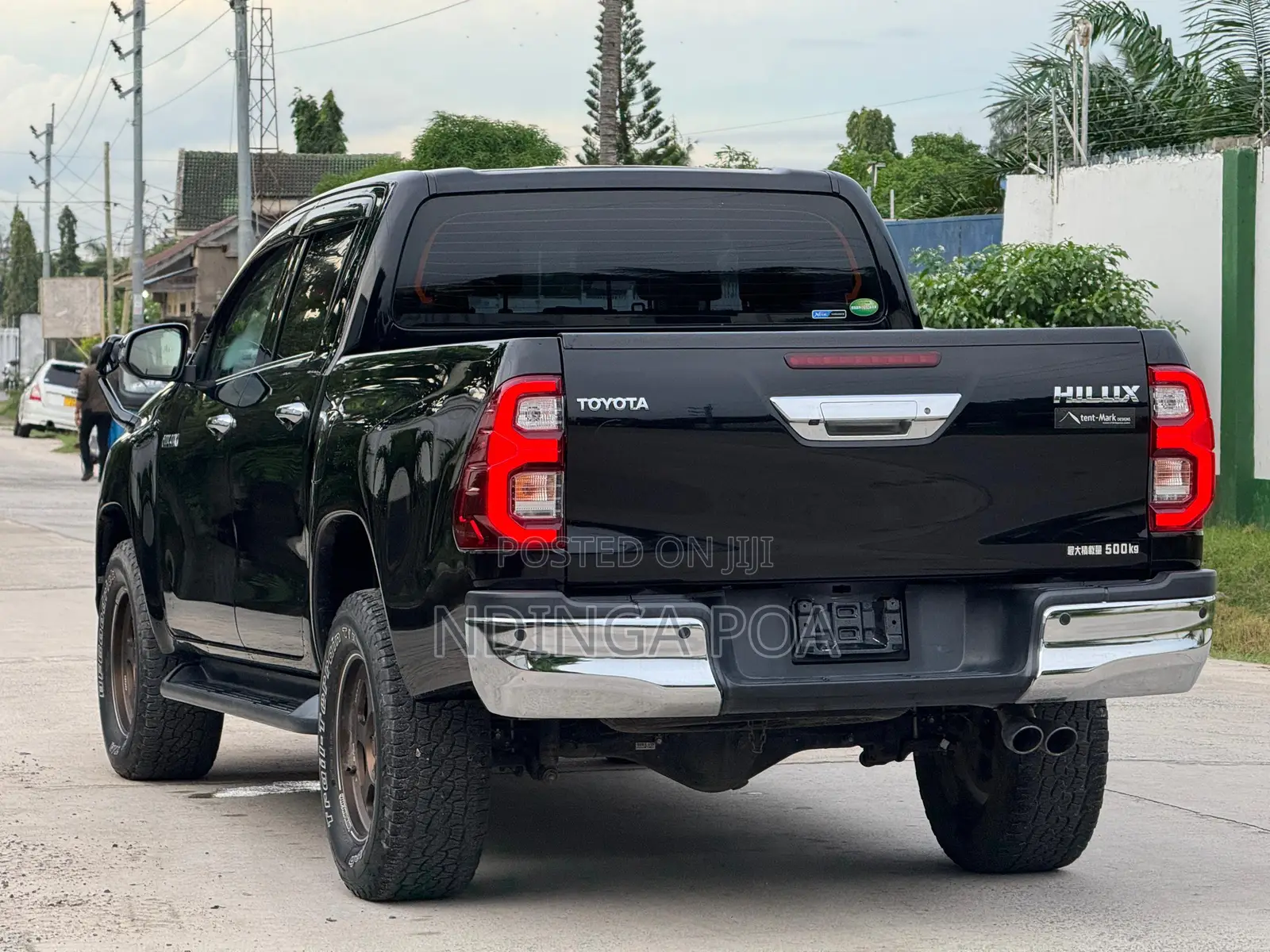 Toyota Hilux Revo Double Cab Deisel 2.4 RWD 2021 Black