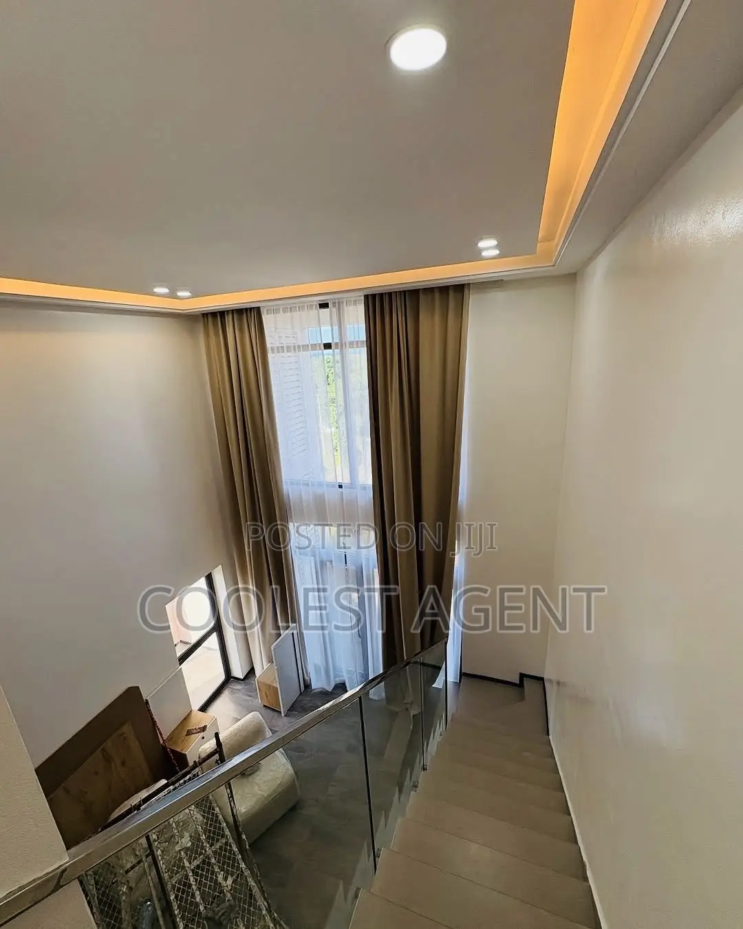 Furnished 1bdrm Apartment in Coolest Estate, Oyster Bay for rent
