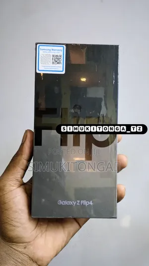 New Samsung Galaxy Z Flip4 512 GB Black