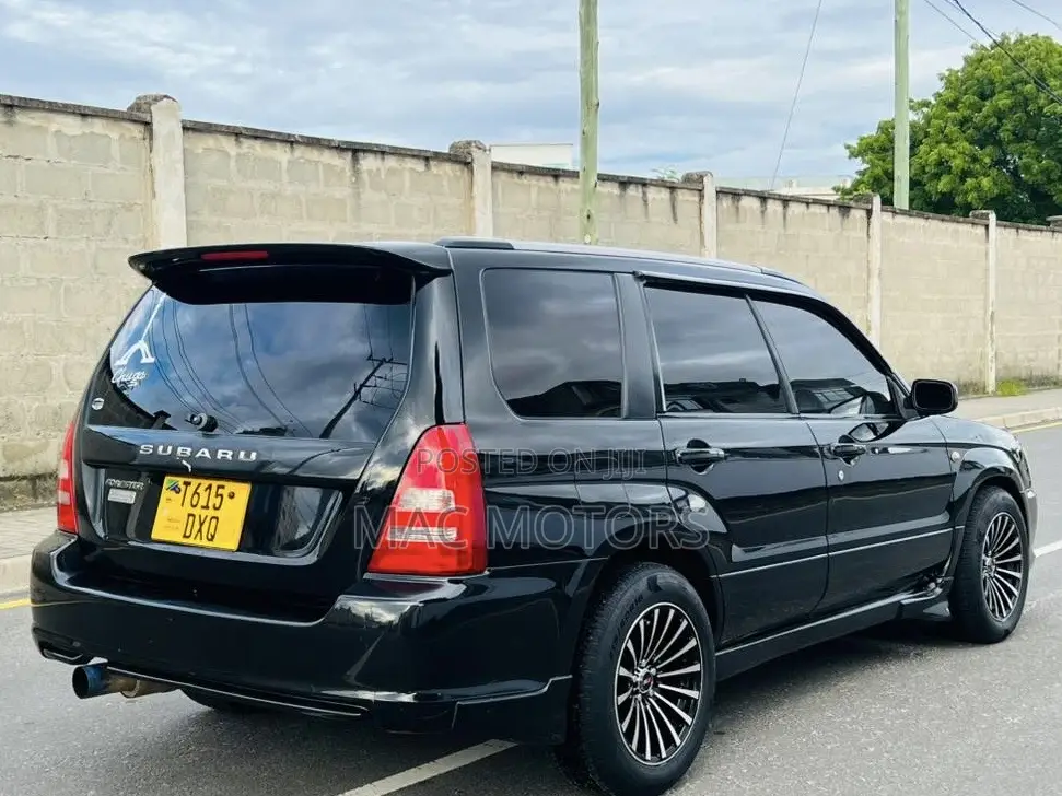 Subaru Forester 2004 Black