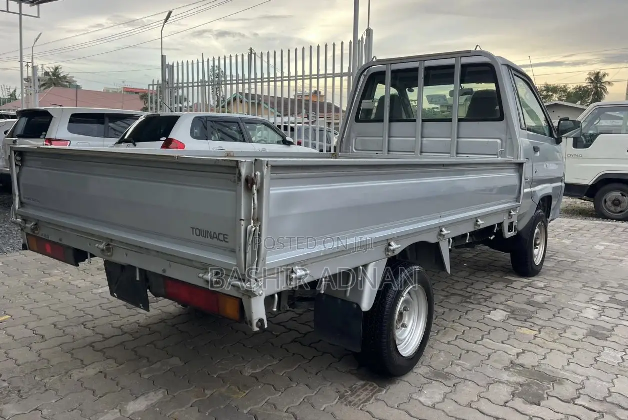 Toyota Townace Truck Injection.