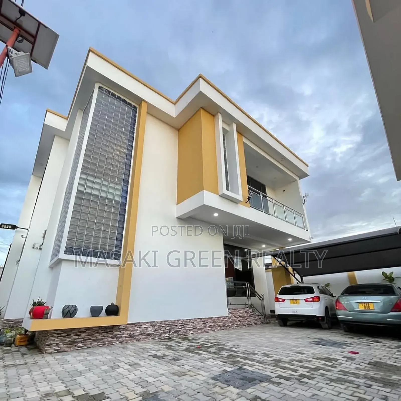 4bdrm House in Makumbusho Estate, Kinondoni for sale
