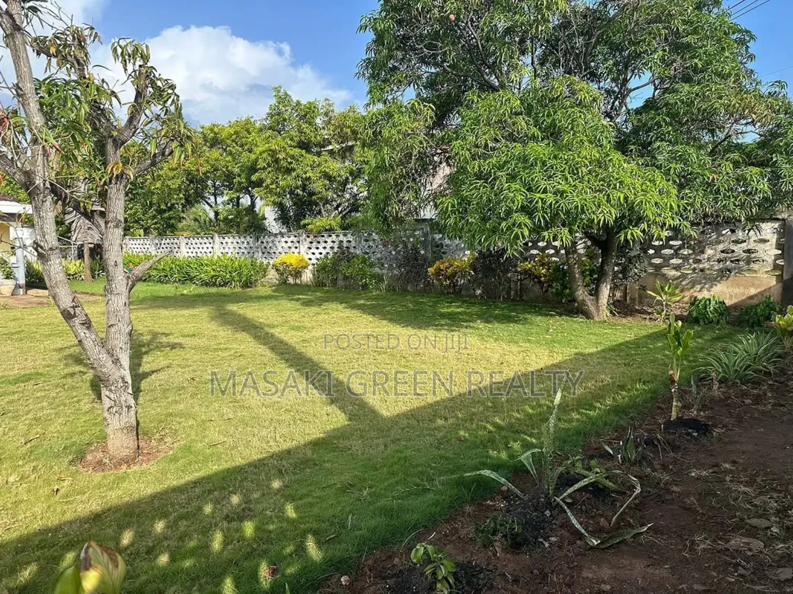 4bdrm House in Mbezi Estate for sale