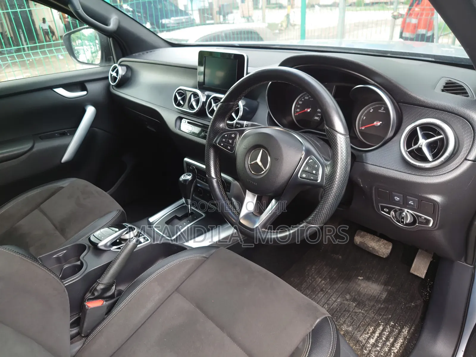 Mercedes-Benz X Class 2022 Silver