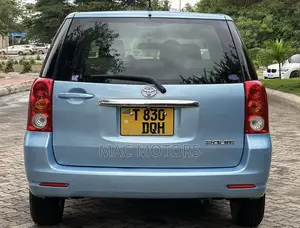 Toyota Raum 1.5 AWD 2004 Blue