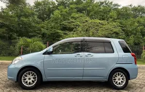 Toyota Raum 1.5 AWD 2004 Blue