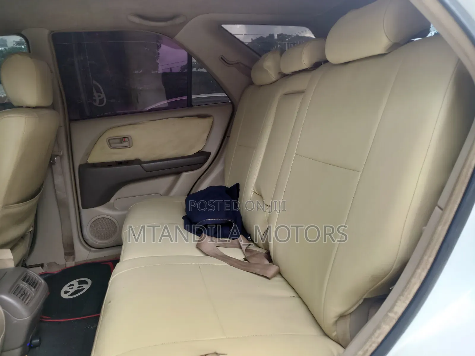 Toyota Harrier 2.4 2005 White