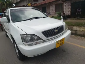 Toyota Harrier 2.4 2005 White