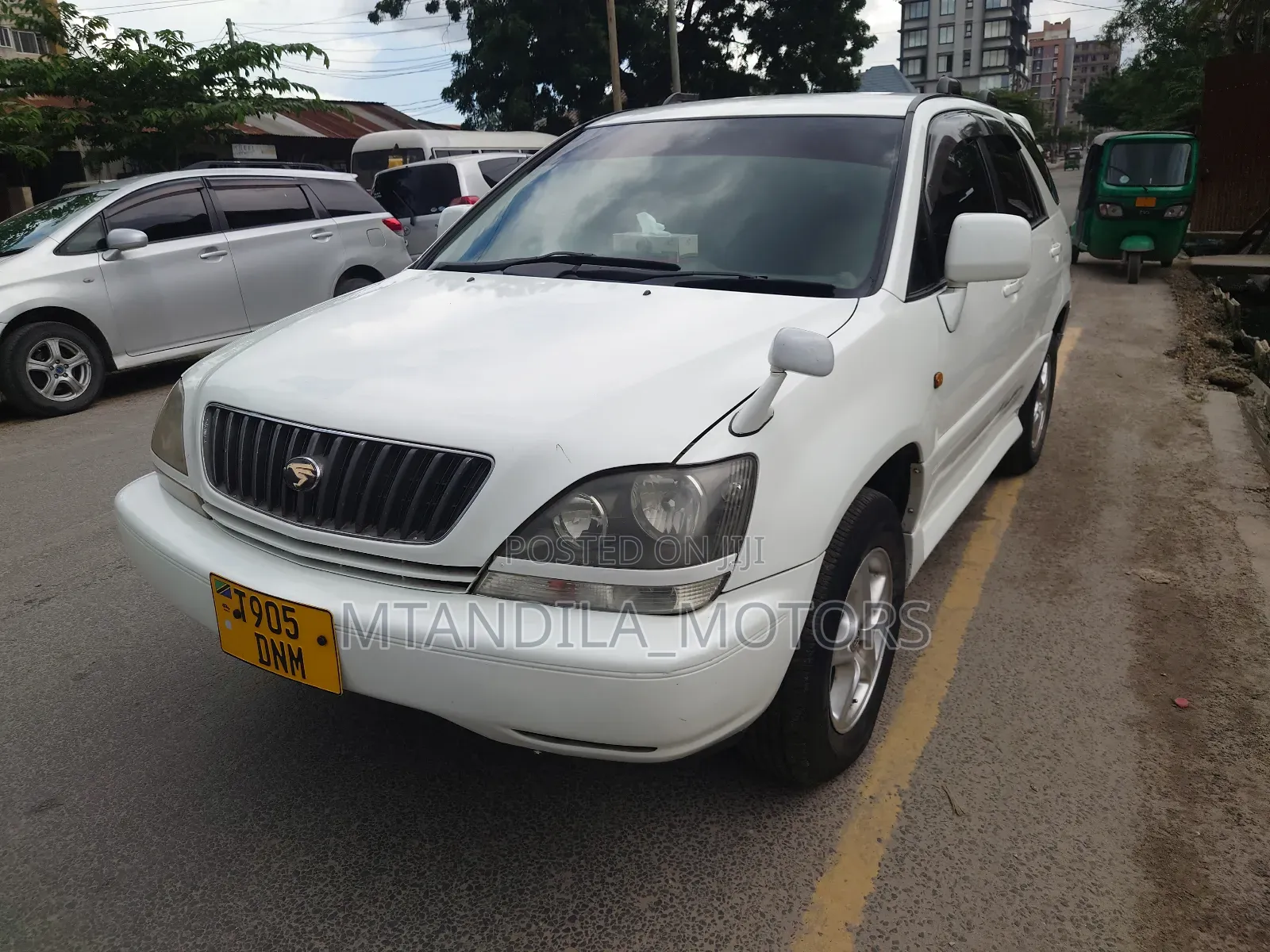 Toyota Harrier 2.4 2005 White
