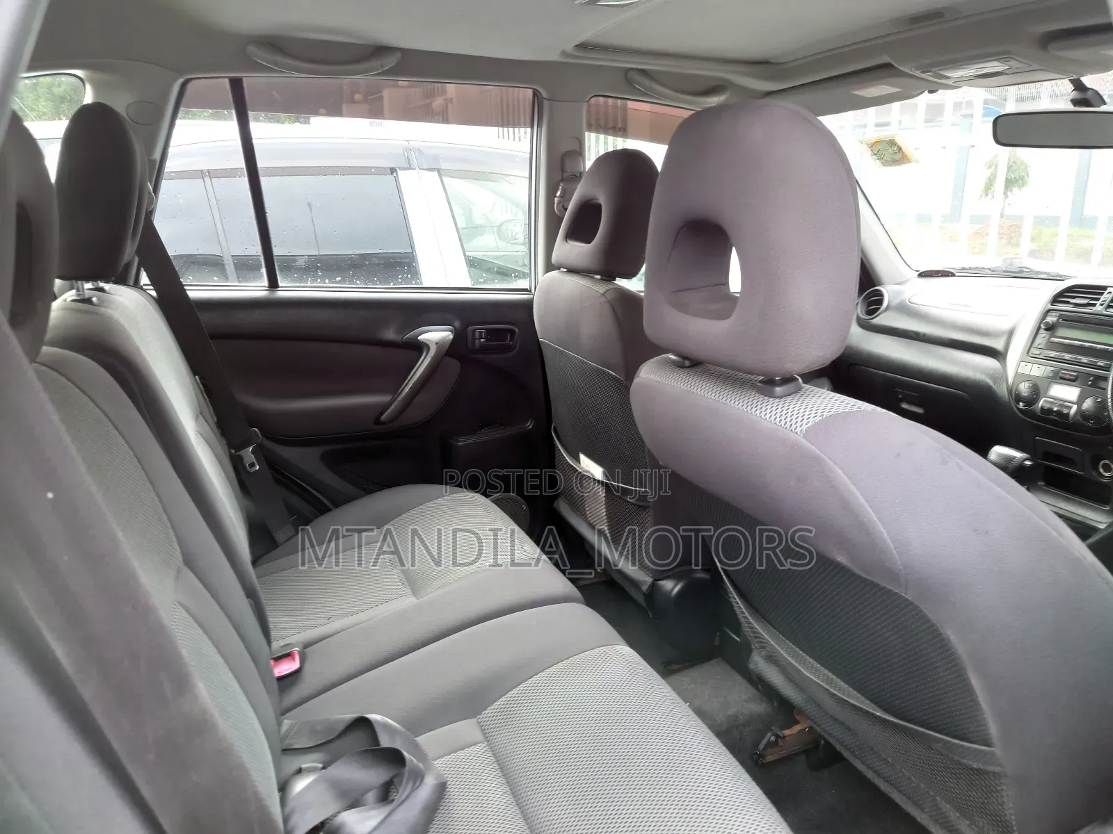 Toyota RAV4 1.8 2005 Silver