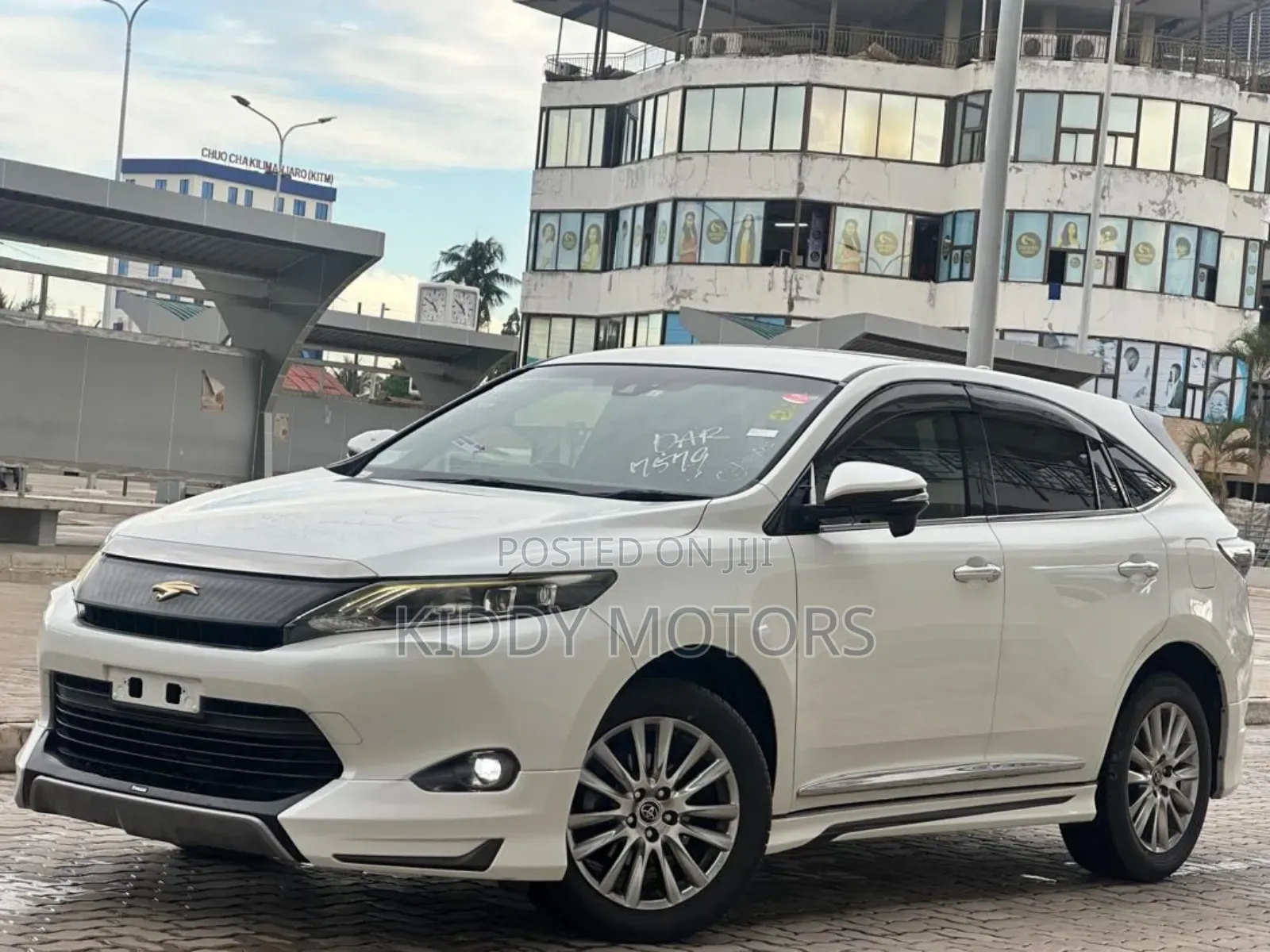 Toyota Harrier 2015 Pearl