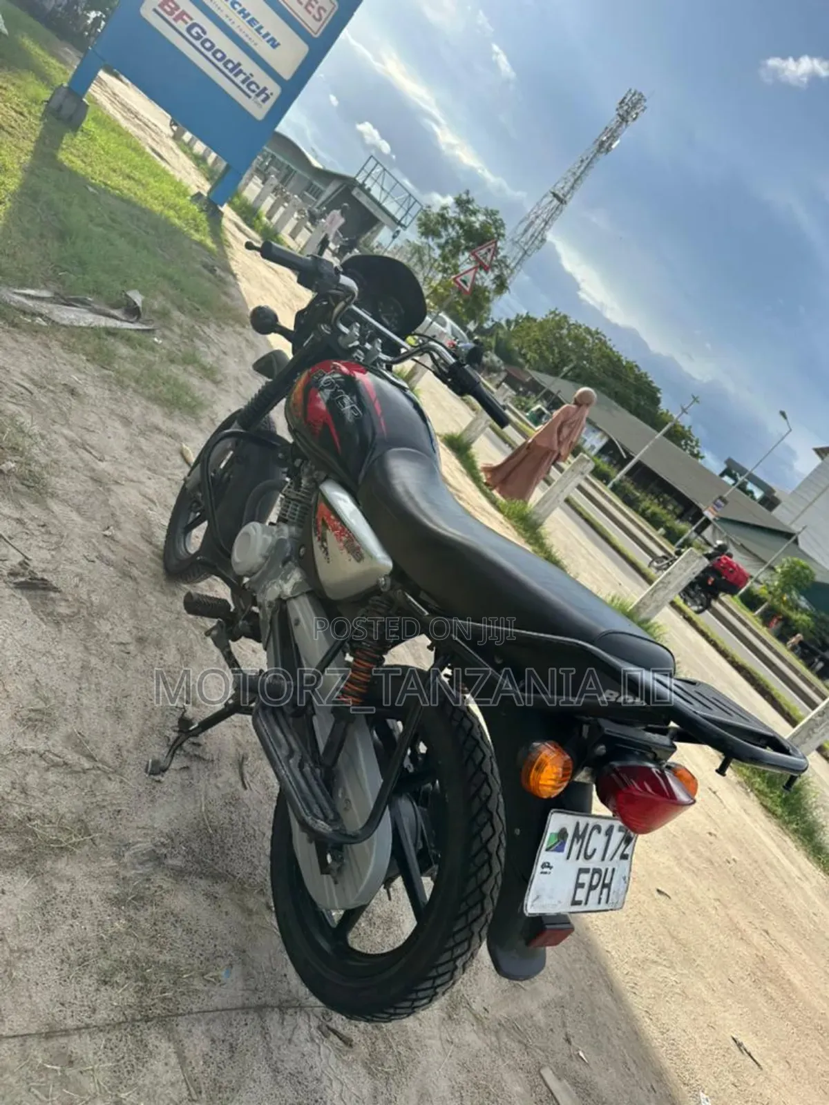 Bajaj Boxer X125 2024 Black